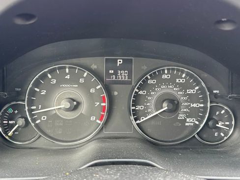 Used 2011 Subaru Legacy 3.6R Limited w/ Popular Equipment Group 2C image 15