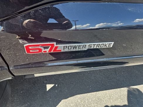 Used 2025 Ford F350 Platinum image 44