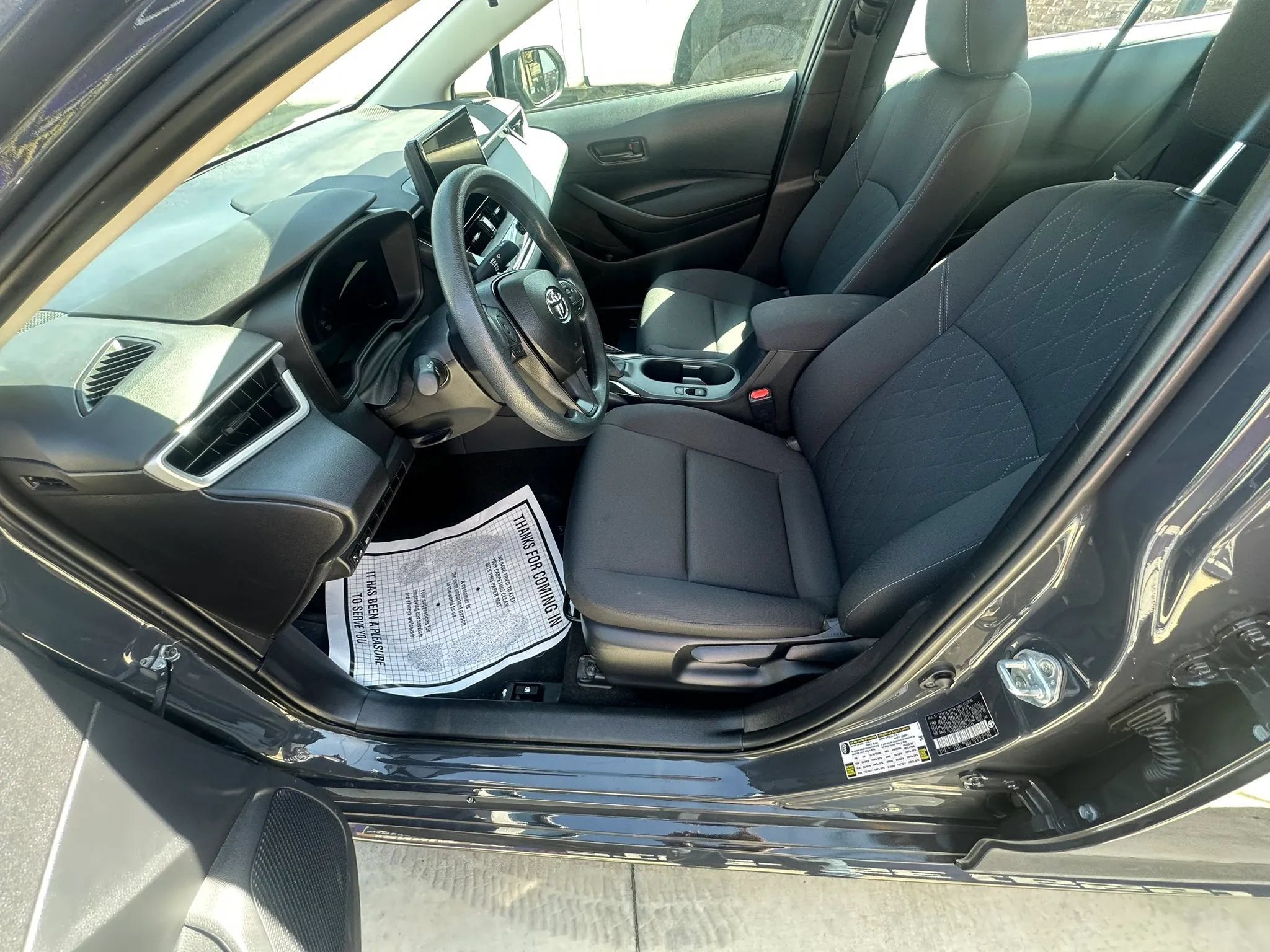 Used 2026 Toyota Corolla LE FWD image 32