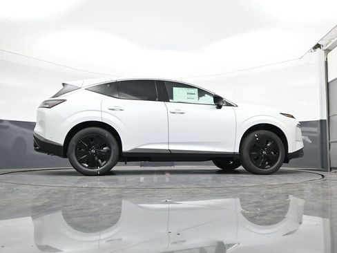 New 2025 Nissan Murano SV image 24