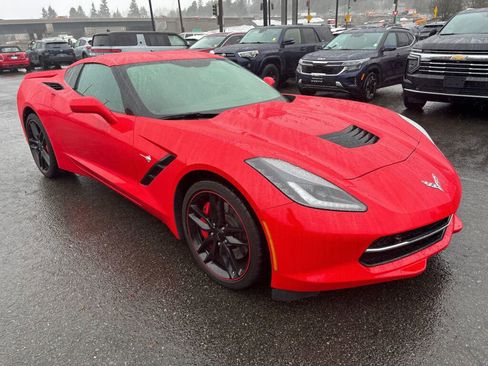 Used 2017 Chevrolet Corvette Stingray Coupe w/ Z51 3LT image 3