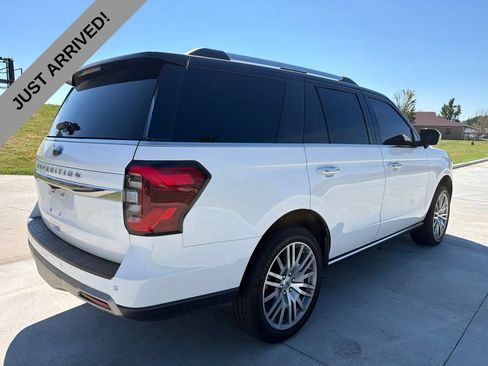 Used 2023 Ford Expedition Limited RWD image 5