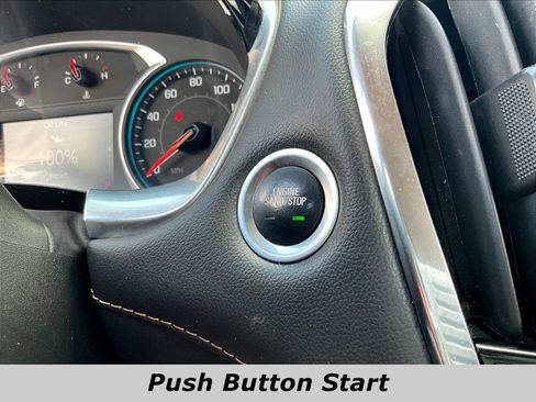 Used 2020 Chevrolet Traverse LT FWD image 39