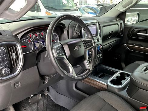 Used 2019 Chevrolet Silverado 1500 LT Trail Boss image 18