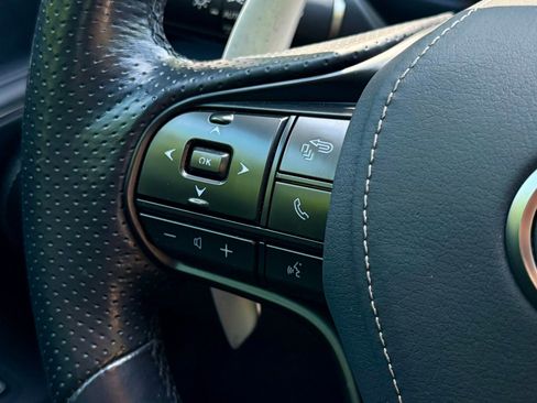 Used 2018 Lexus LC 500 Coupe w/ Sport Package RWD image 16