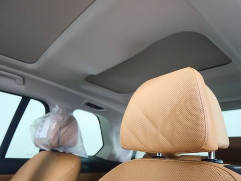 New 2026 BMW X7 xDrive40i AWD/4WD image 17