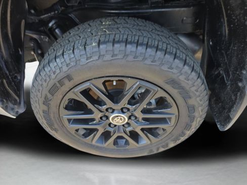 Used 2024 Toyota Tundra Limited AWD/4WD image 14