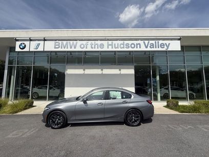 New 2025 BMW 330i xDrive Sedan w/ Convenience Package