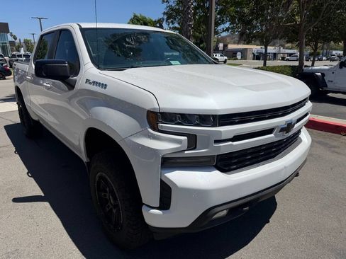 Used 2019 Chevrolet Silverado 1500 RST w/ All-Star Edition AWD/4WD image 2