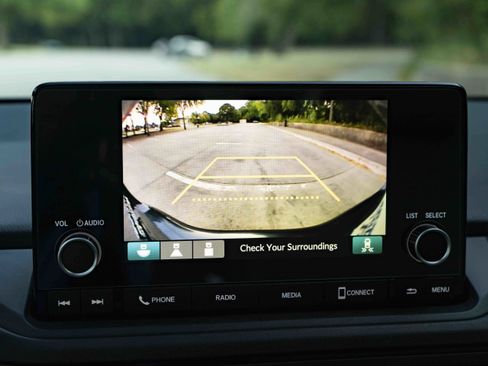 Used 2025 Honda Accord SE image 31