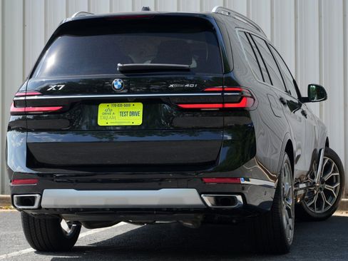 Used 2024 BMW X7 xDrive40i AWD/4WD image 5