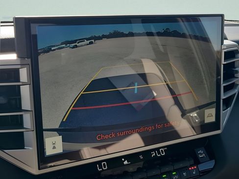 New 2026 Toyota Tundra Limited image 31