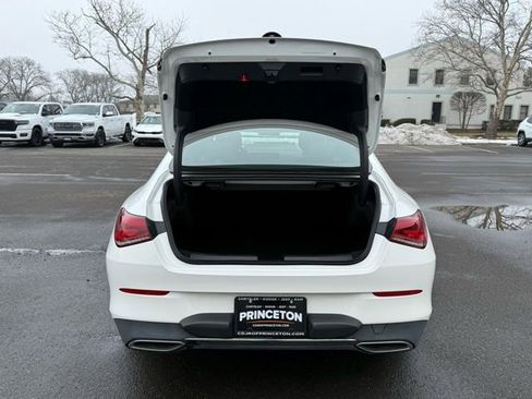 Used 2021 Mercedes-Benz CLA 250 4MATIC image 10