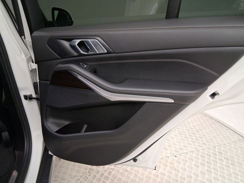 Certified 2024 BMW X5 xDrive40i w/ Parking Assistance Package AWD/4WD image 59