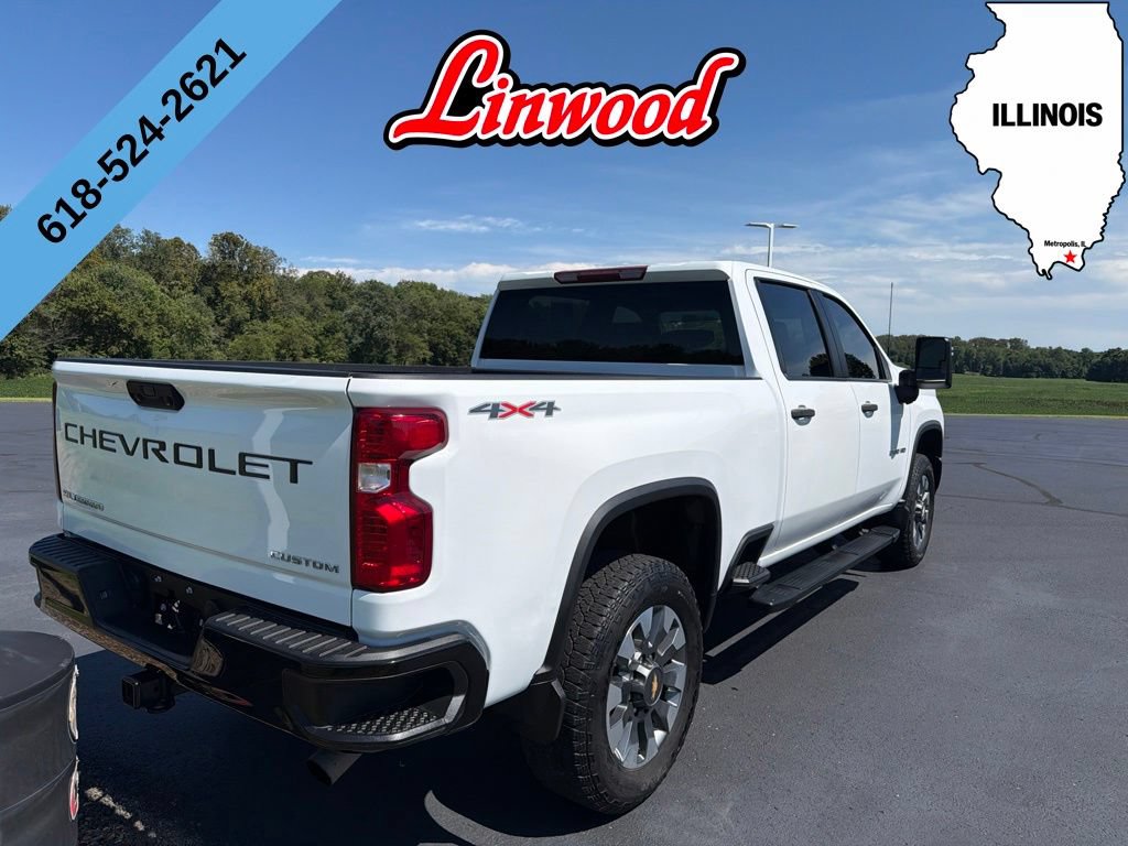 Used 2024 Chevrolet Silverado 2500 Custom w/ Custom Convenience Package AWD/4WD image 4