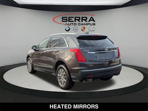 Used 2018 Cadillac XT5 Luxury w/ Driver Awareness Package image 15