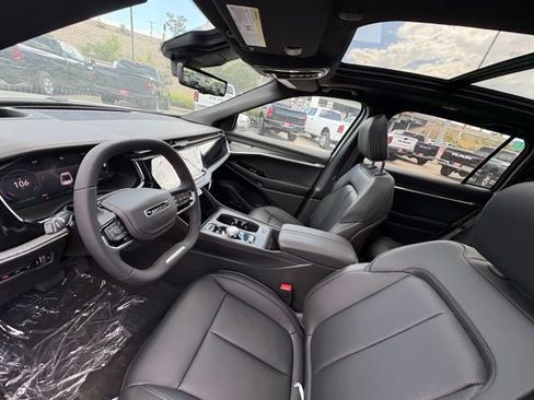 New 2025 Jeep Wagoneer S Limited w/ Comfort Package image 14