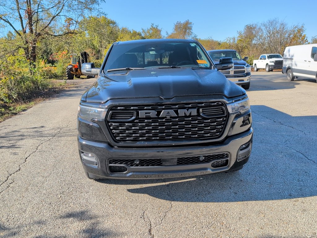 Used 2025 RAM 1500 Big Horn AWD/4WD image 2