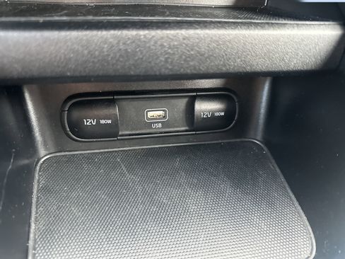 Used 2023 Kia Forte LXS w/ LXS Technology Package image 16