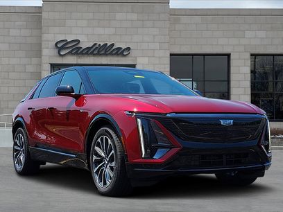 New 2025 Cadillac Lyriq Sport