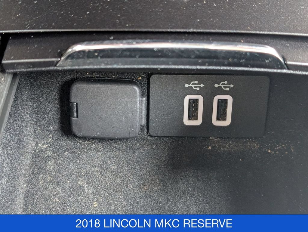 Used 2018 Lincoln MKC Reserve w/ Lincoln MKC Climate Package AWD/4WD image 27