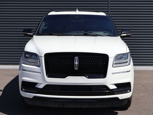 Used 2021 Lincoln Navigator Reserve w/ Luxury Package AWD/4WD image 6