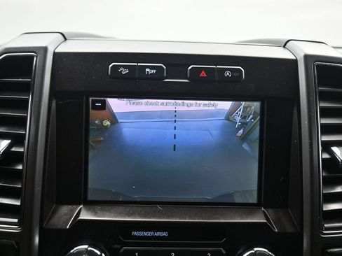 Used 2018 Ford F150 XLT w/ Equipment Group 302A Luxury AWD/4WD image 19