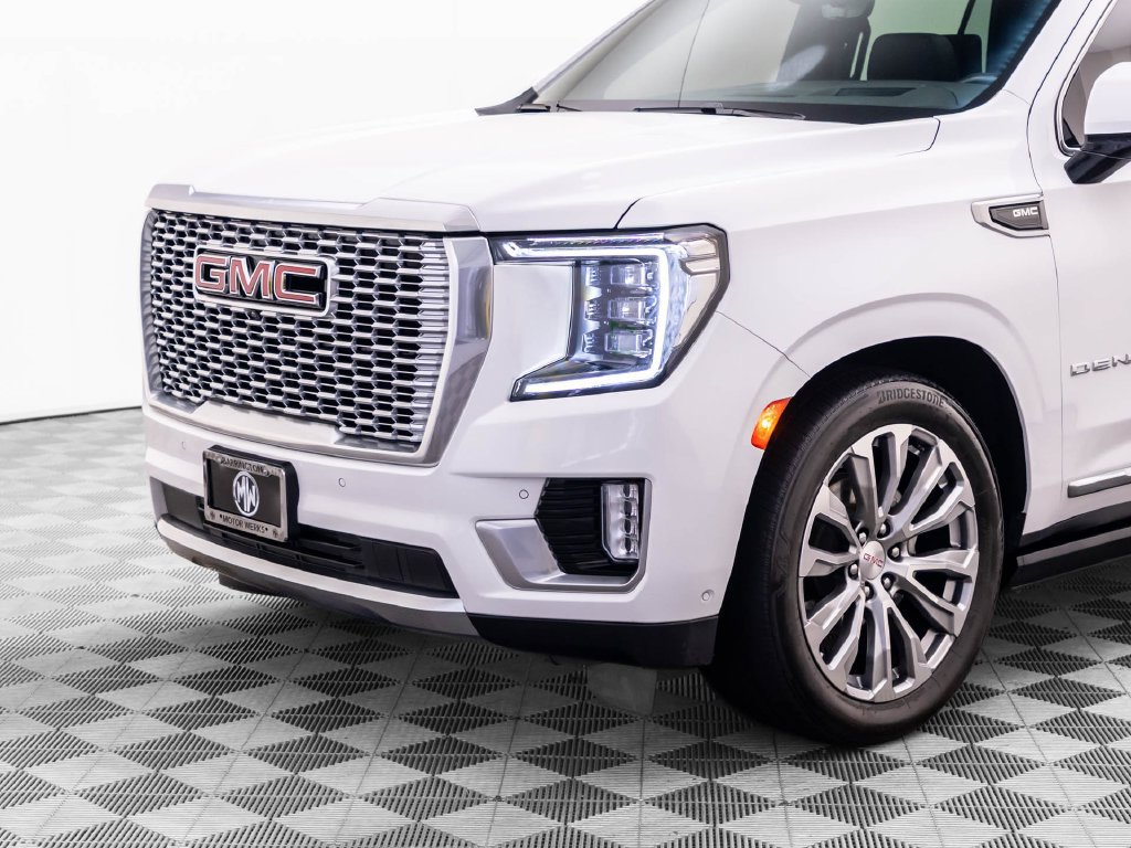 Used 2024 GMC Yukon Denali w/ Denali Reserve Package AWD/4WD image 41