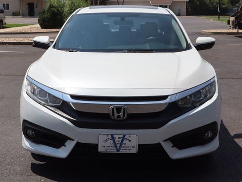 Used 2016 Honda Civic EX-T image 12
