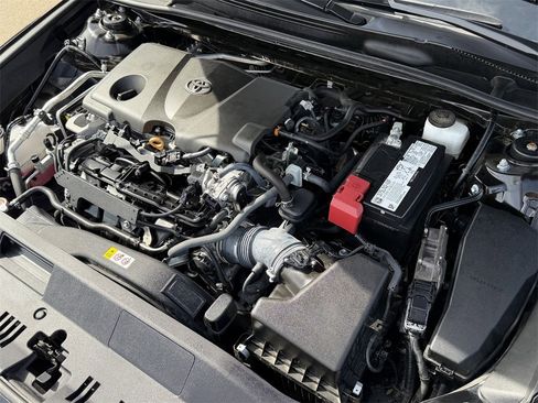 Used 2023 Toyota Camry LE image 31