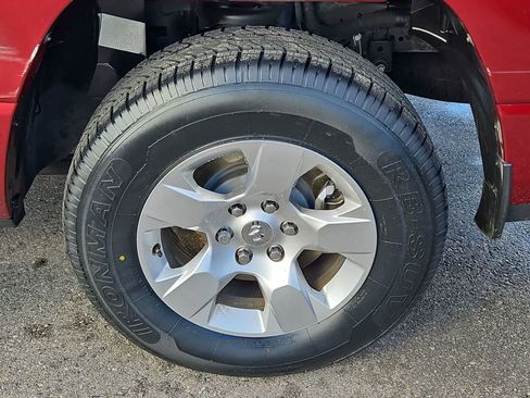 Used 2021 RAM 1500 Big Horn image 15