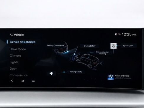 Used 2026 Hyundai Ioniq 9 SEL image 30