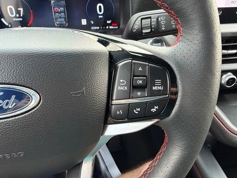 Used 2026 Ford Explorer ST-Line AWD/4WD image 33