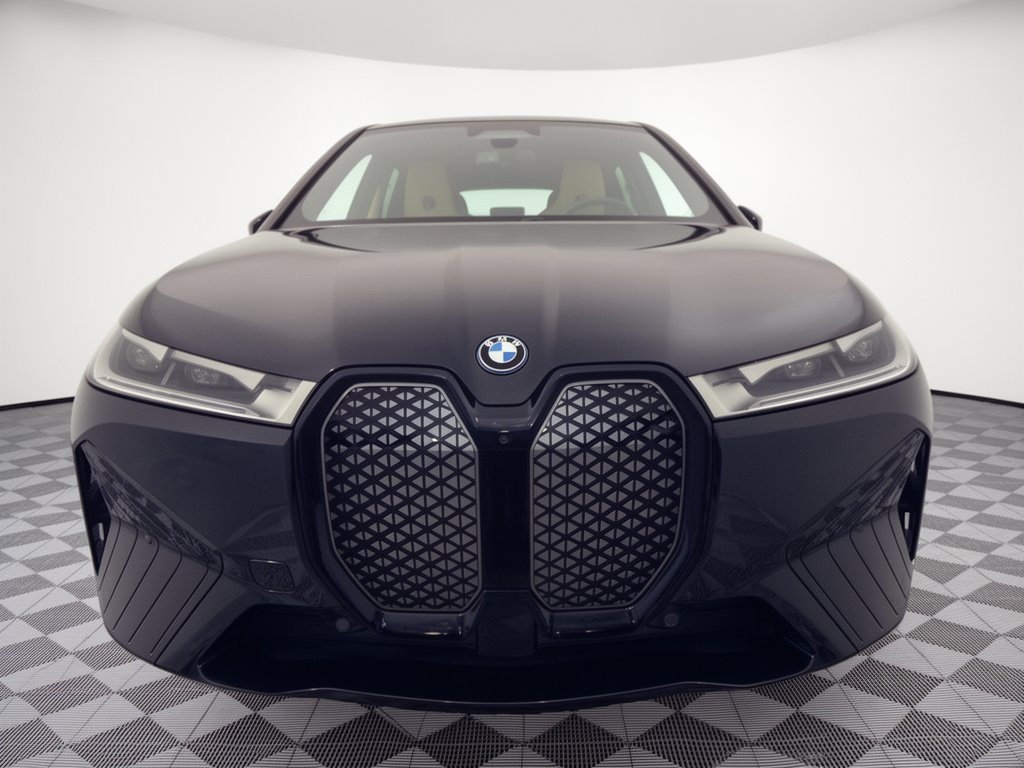 Certified 2024 BMW iX xDrive50 w/ Sport Package AWD/4WD image 4