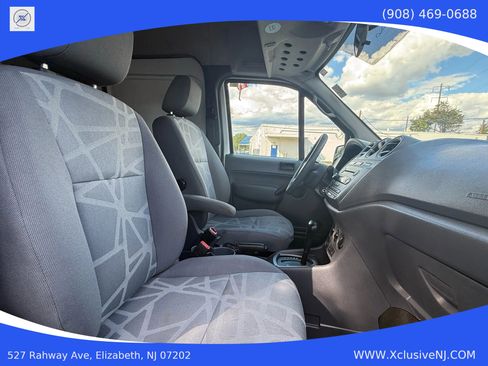 Used 2013 Ford Transit Connect XLT image 16