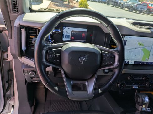 Certified 2022 Ford Bronco Badlands AWD/4WD image 17