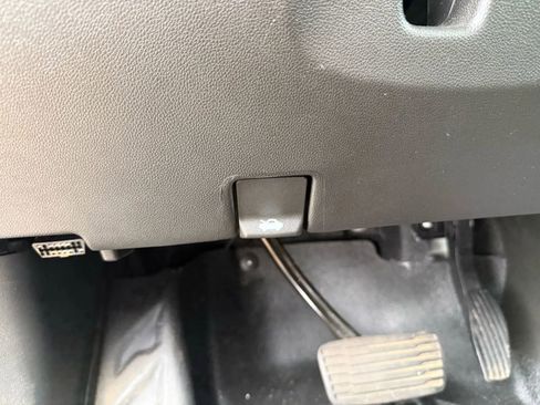 Used 2022 Chevrolet Silverado 3500 W/T w/ WT Convenience Package image 16