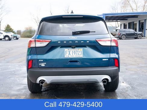 Used 2020 Ford Escape SE image 5