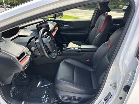 Certified 2023 Toyota Prius Prime FWD image 16