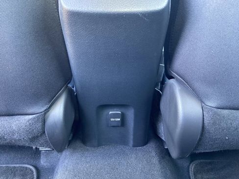 Used 2018 Toyota Prius Four image 46