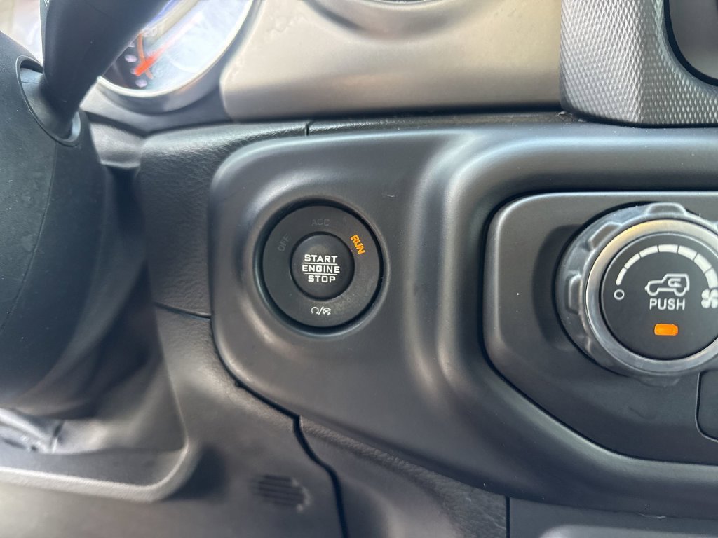 Used 2020 Jeep Wrangler Unlimited Sport S AWD/4WD image 24