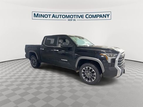 Used 2024 Toyota Tundra Limited image 2