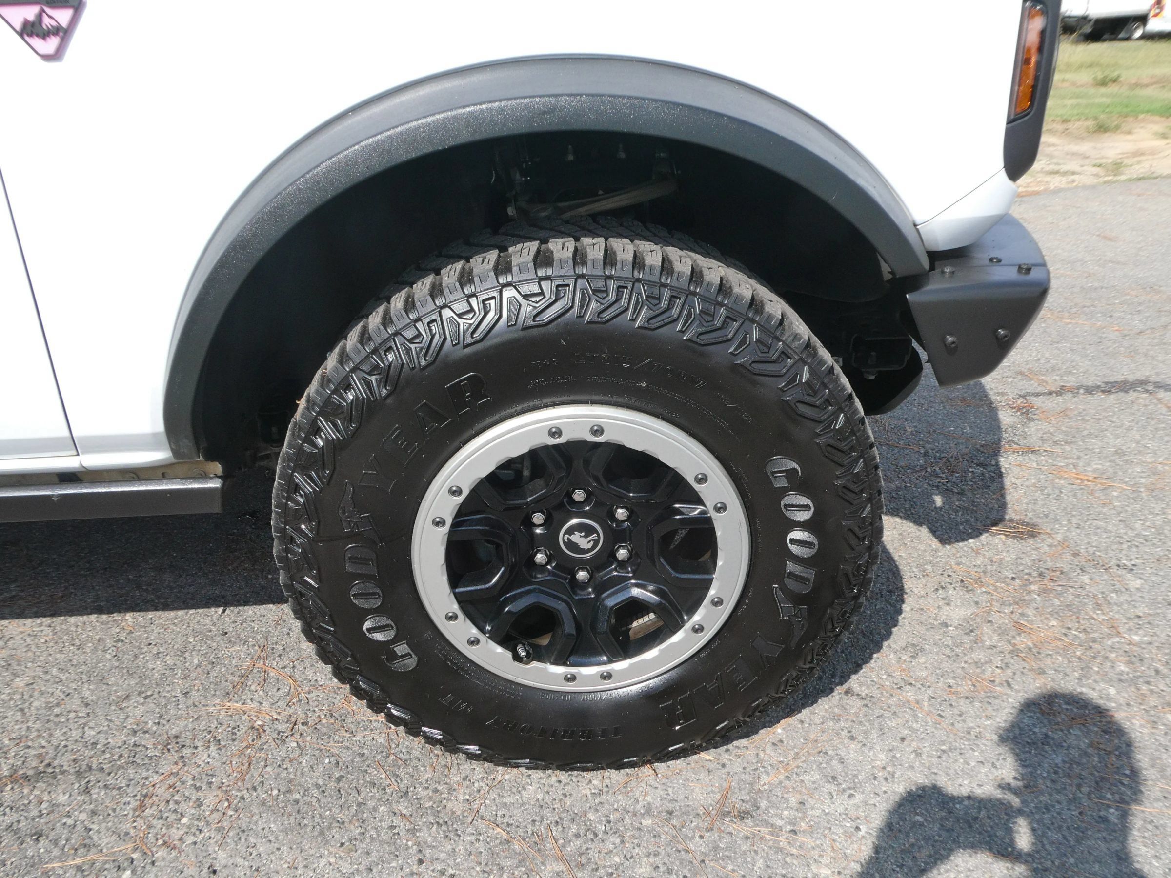 Used 2021 Ford Bronco Badlands w/ Sasquatch Package AWD/4WD image 32