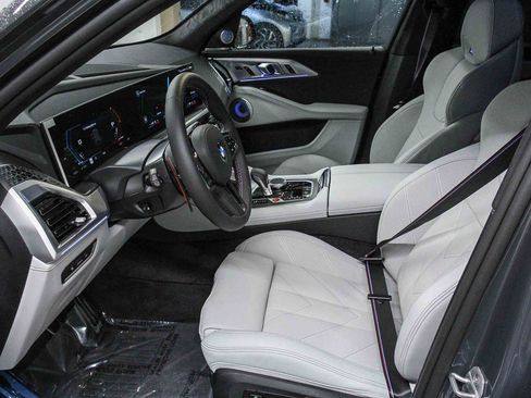 New 2026 BMW XM Label Red image 19