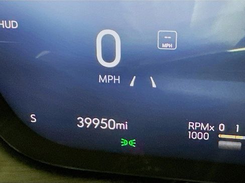 Used 2024 Buick Envision Preferred image 13