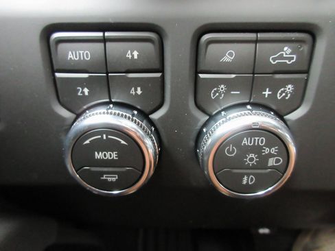 New 2026 GMC Sierra 1500 AT4 w/ AT4 Premium Package image 18