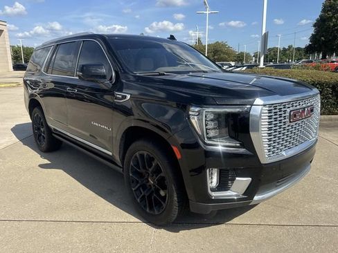 Used 2022 GMC Yukon Denali RWD image 3