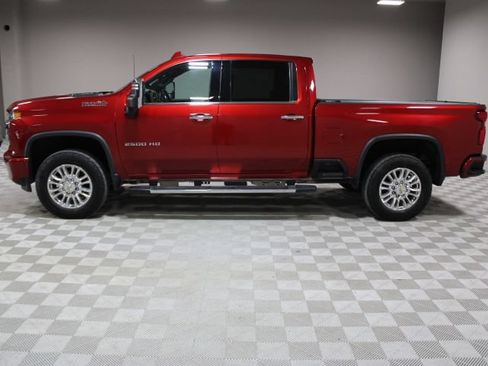 Used 2023 Chevrolet Silverado 2500 High Country AWD/4WD image 9