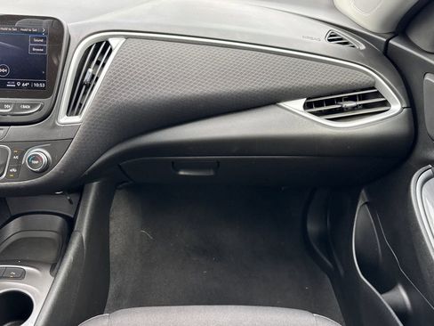 Used 2024 Chevrolet Malibu RS image 28