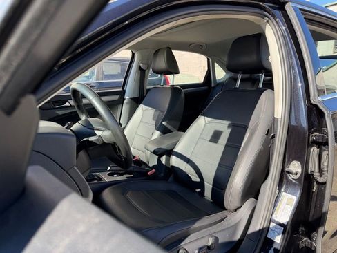 Used 2022 Volkswagen Passat 2.0T SE image 24